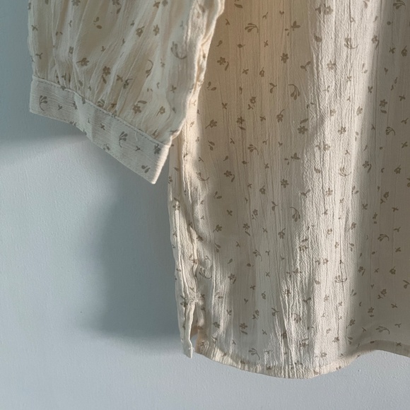 LL Bean Ladies Cotton Crinkle Tie-Neck 3/4 Sleeve Peasant Blouse - Picture 4 of 9